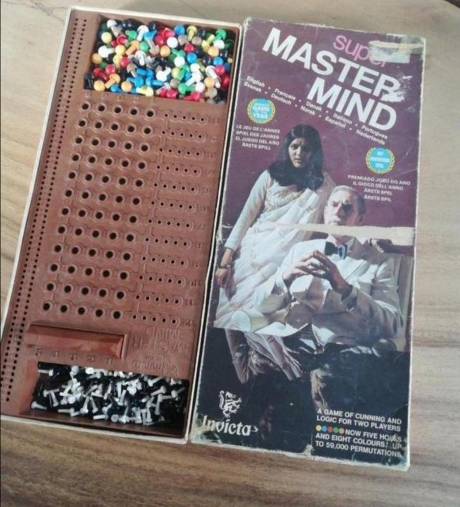 Mastermind superieur, bordspel, Hobby en Vrije tijd, Gezelschapsspellen | Bordspellen, Een of twee spelers, Ophalen of Verzenden