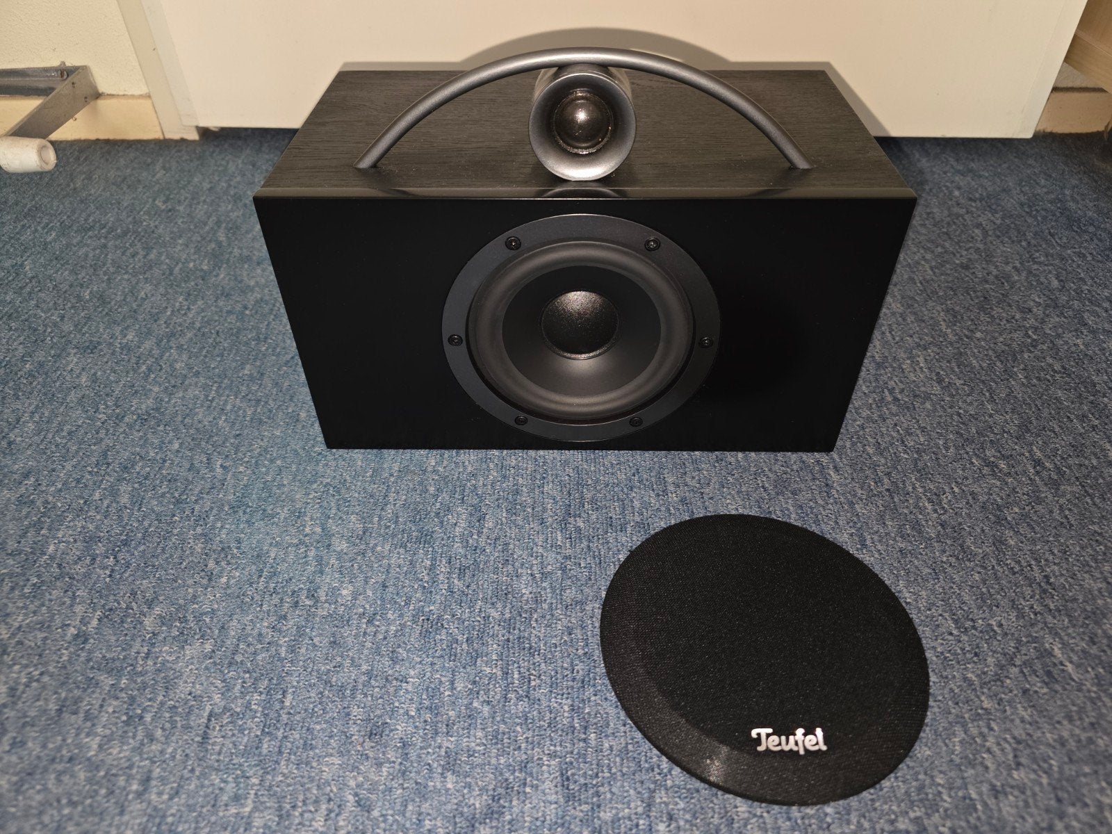 Teufel T 130 C Center Speaker - Zwart, Zo goed als nieuw, Audio, Tv en Foto, Ophalen, Zo goed als nieuw, 60 tot 120 watt, Geschikt voor surround/home cinema