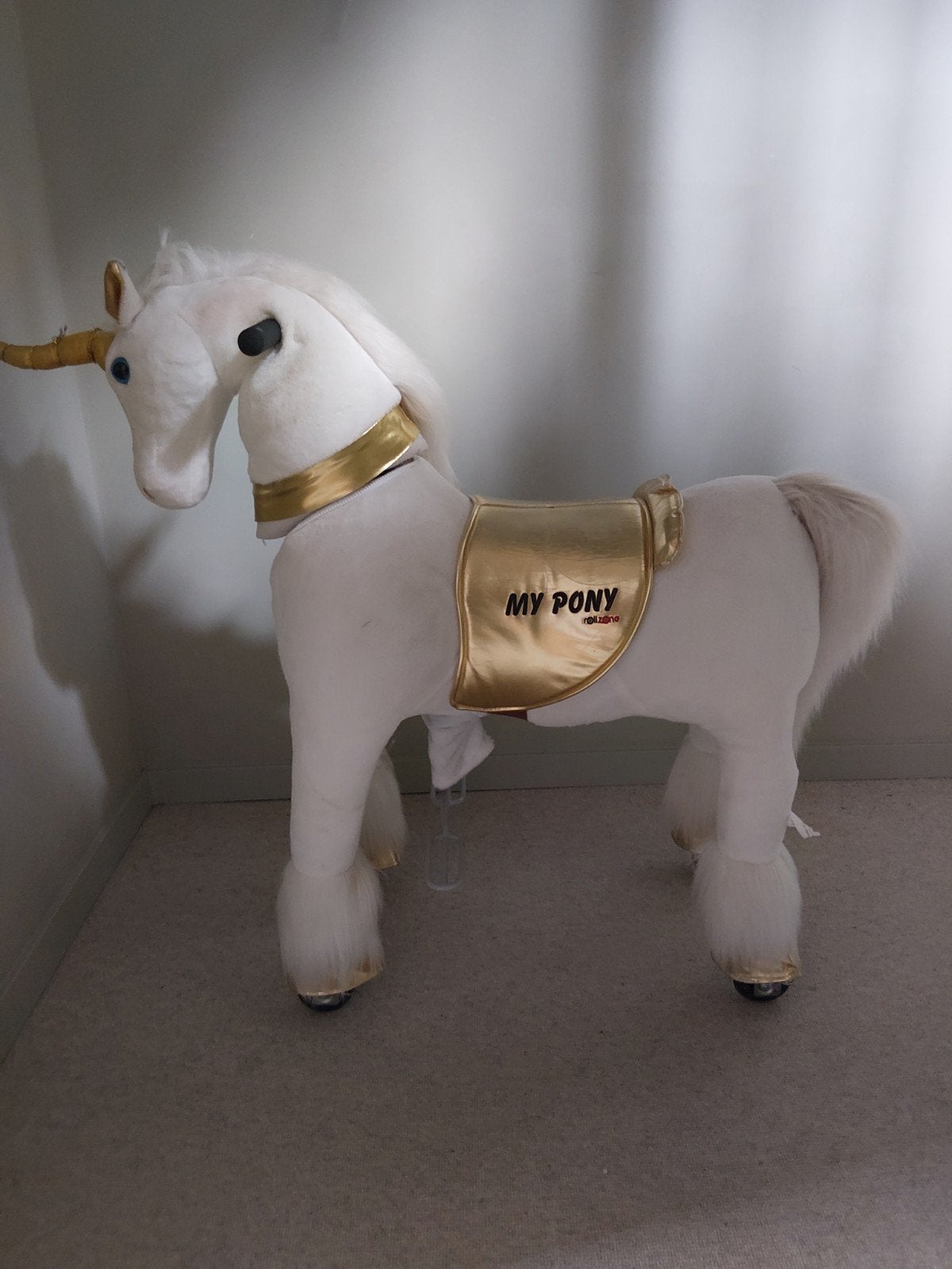 Rijdend speelgoed paard, Ophalen, Gebruikt, Overige typen, Met wieltjes