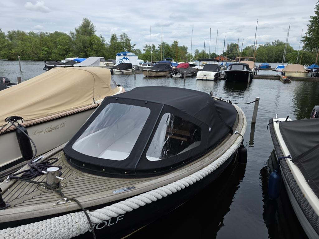 Nieuwe buiskap voor Antaris, Menken, Makma, Maril & Wiegmans, Watersport en Boten, Oud Wassenaarseweg 9, 2243bt Wassenaar, Nieuw