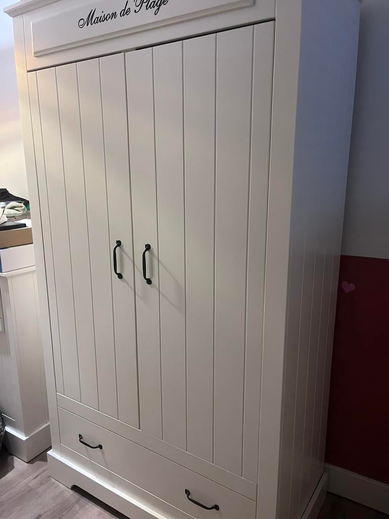 Witte babykamer set, kast commode en ledikant, Kinderen en Baby's, Kinderkamer | Complete kinderkamers, Ophalen, Gebruikt, Jongetje of Meisje
