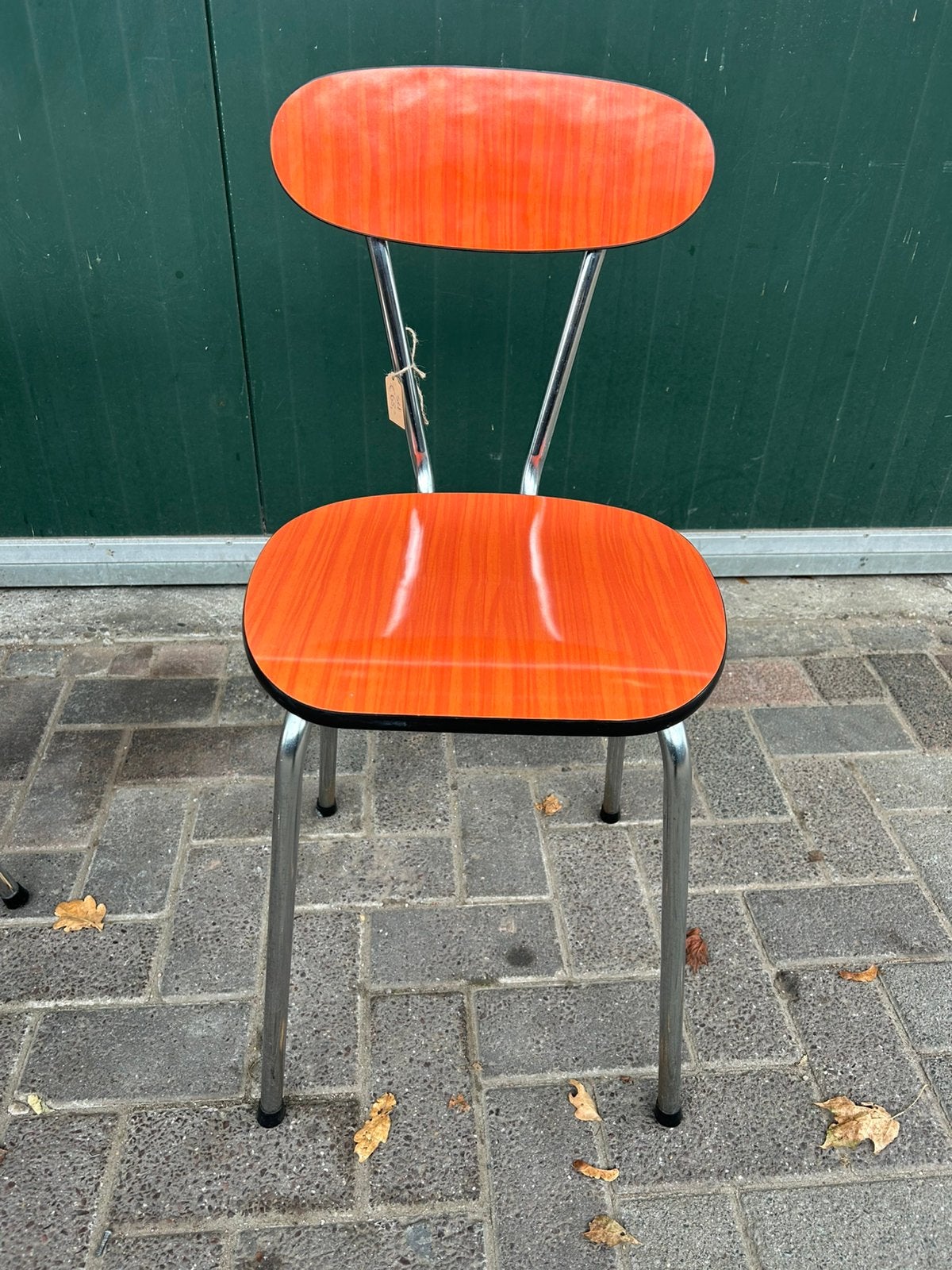 2 vintage jaren 70 oranje Formica stoelen, Ophalen, Huis en Inrichting