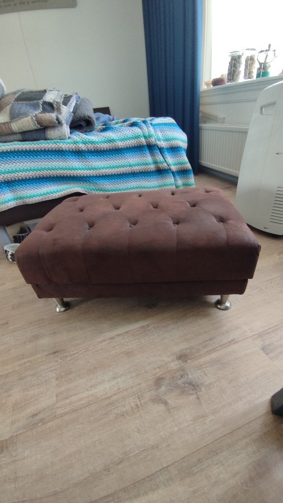 Te koop in Kampen :Hocker, Ophalen, Zo goed als nieuw