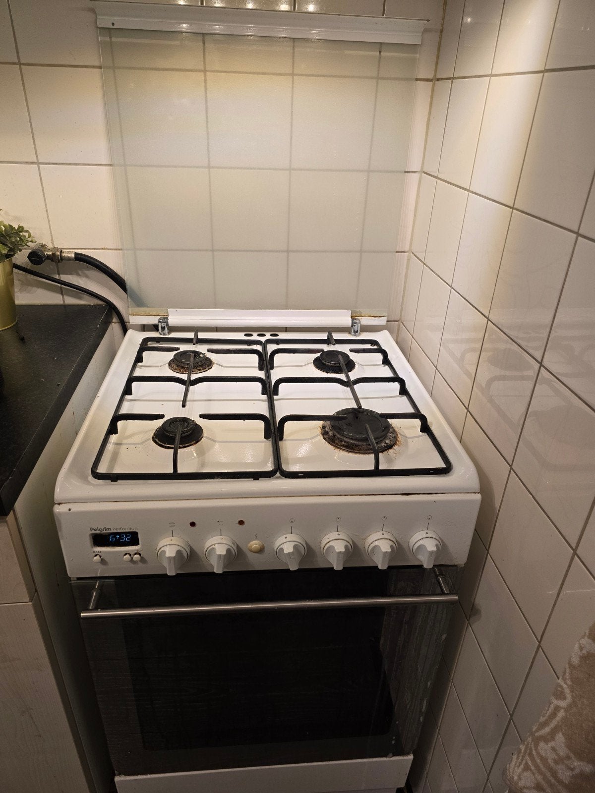 Pelgrim Perfection Vrijstaand Gasfornuis met Oven, Ophalen, Gebruikt, 4 kookzones, Gas