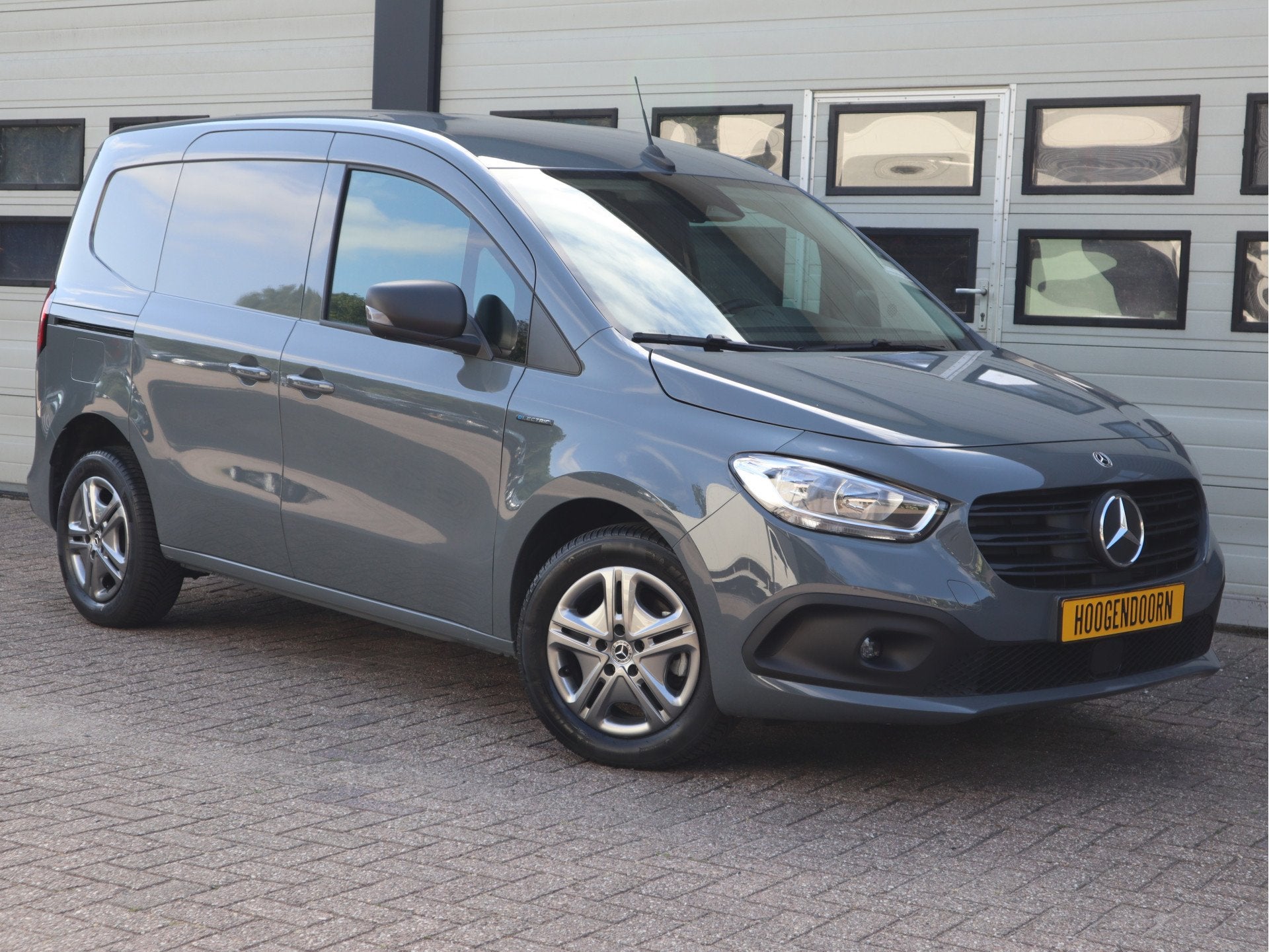 Mercedes-Benz Ecitan