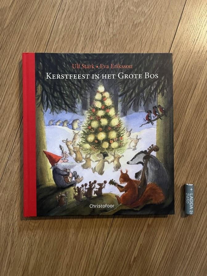 Eva Eriksson Ulf Stark Kerstfeest in het grote bos, Boeken, Prentenboeken en Plaatjesalbums, Zo goed als nieuw, Ophalen of Verzenden