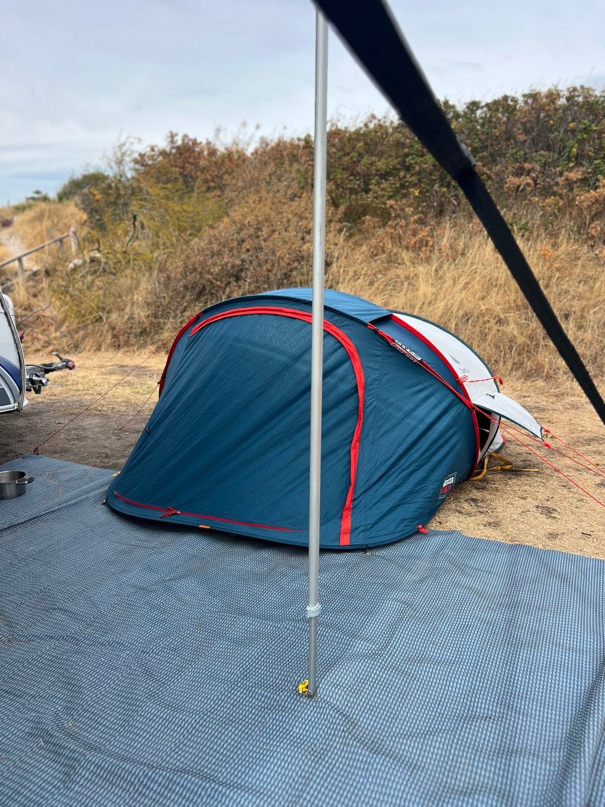 Quechua 2 Seconds 2 XL Pop-up Tent, Ophalen, Gebruikt, Tot en met 2