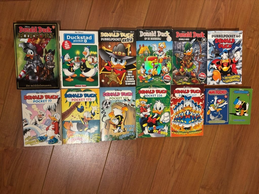 Donald Duck - 11 Pockets + 2 mini-pockets, Meerdere stripboeken, Ophalen of Verzenden, Gelezen, Walt Disney