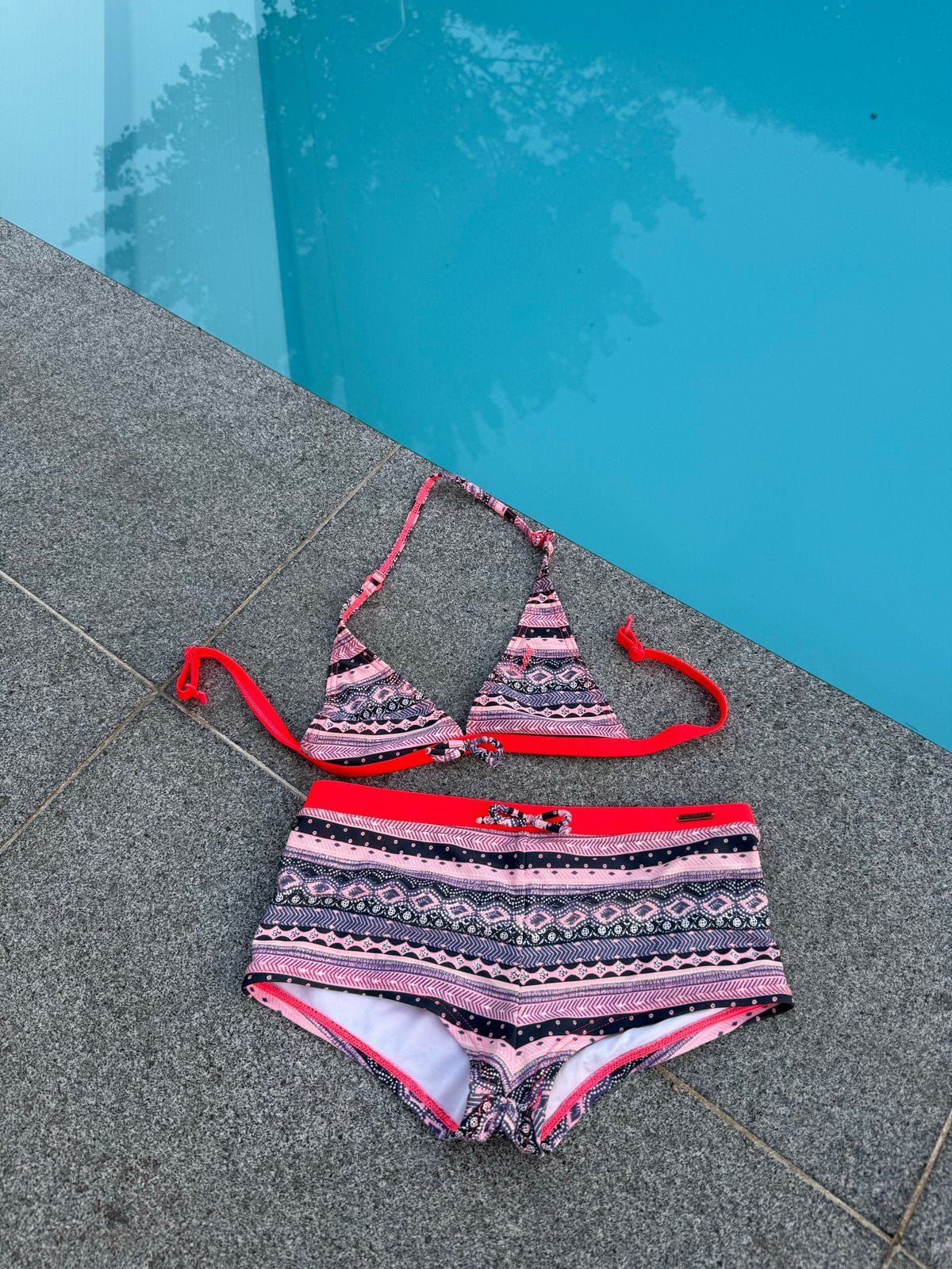 Protest Bikini maat 152 - Nieuwstaat, Kleding | Dames, Badmode en Zwemkleding, Ophalen of Verzenden, Nieuw, Meerkleurig, Bikini