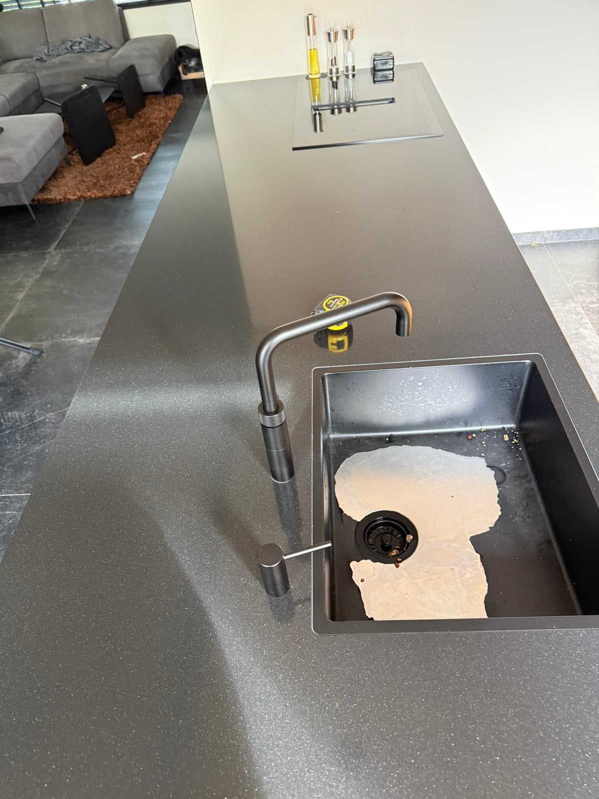 2x aanrechtbladen composiet GRATIS, Ophalen, Zwart, 50 tot 100 cm, Zo goed als nieuw