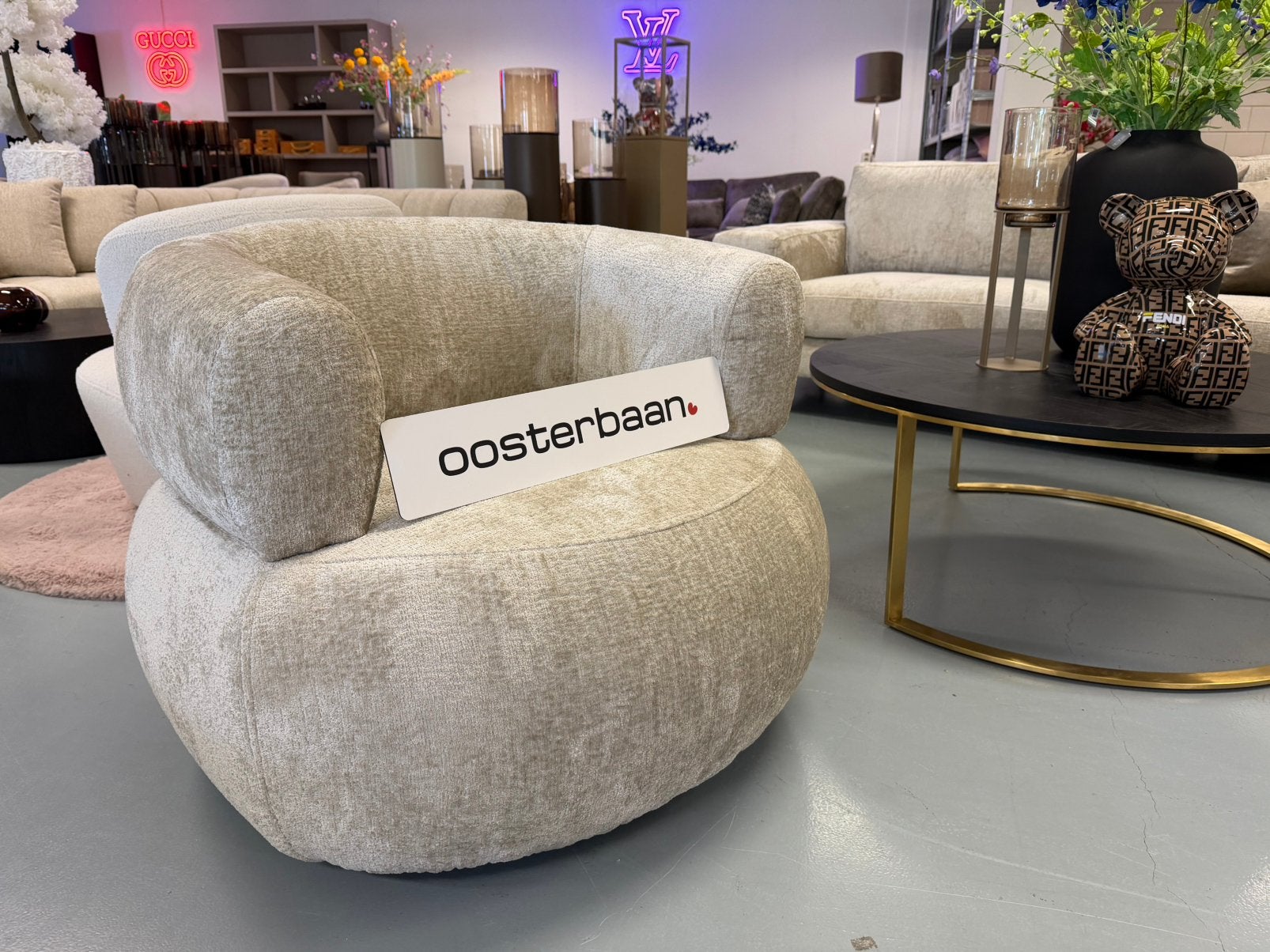 Luxe Velvet Teddy Draaifauteuil Bella NIEUW - Beige Sand NEW, Info@oosterbaanwonen.nl, Venus 31 8448CE Heerenveen, Nieuw, 75 tot 100 cm