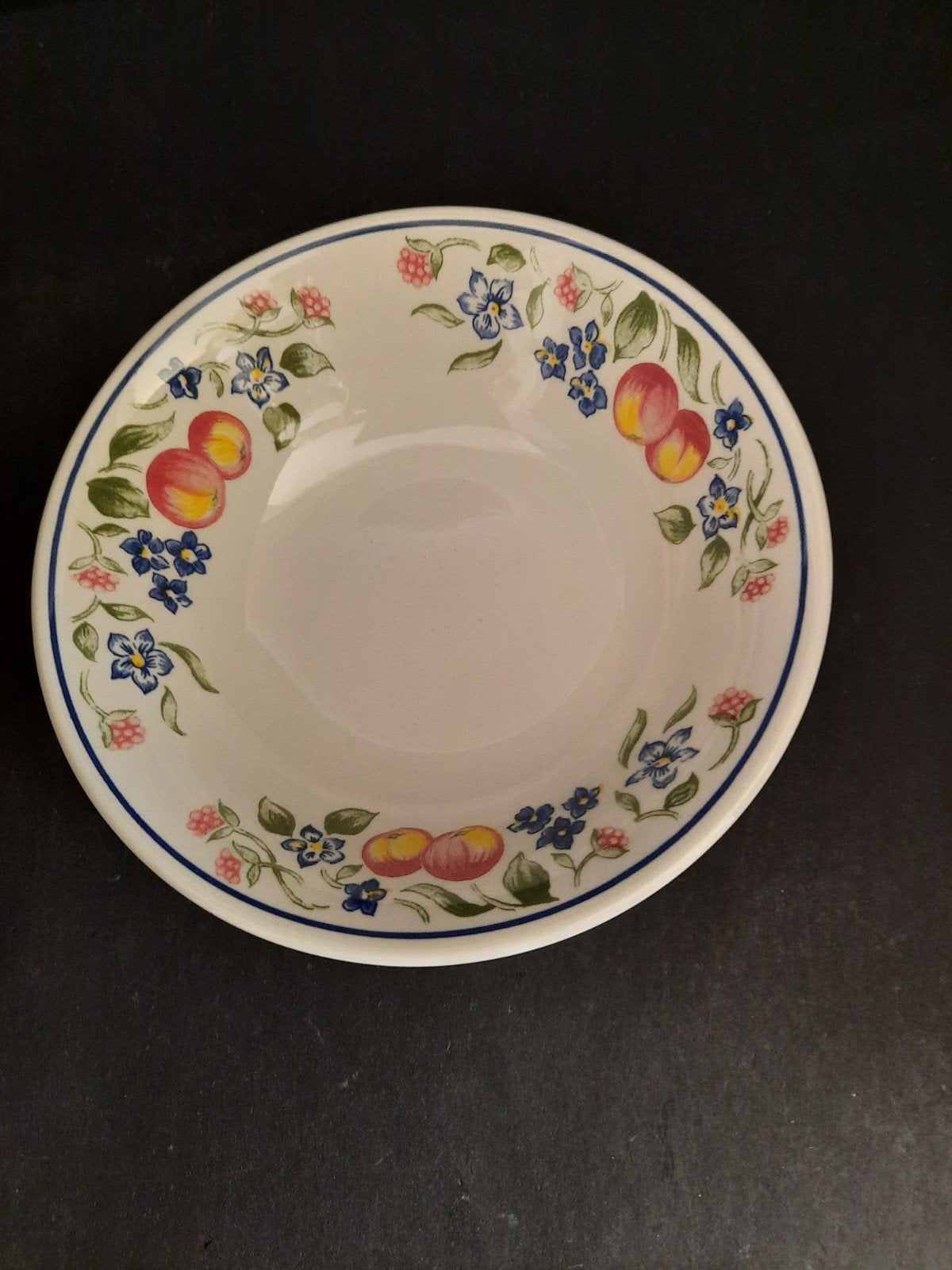 Churchill England Bord met fruit en bloemen decor, Churchill England, Info@churchill1795.com, Overige merken, Keramiek