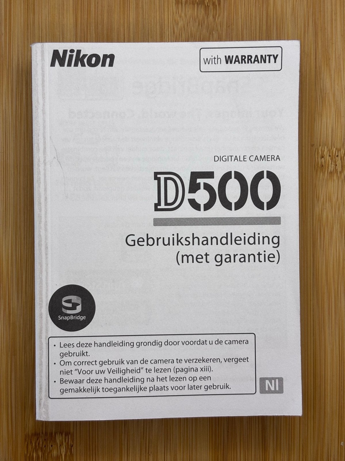 Nikon D500 Gebruikershandleiding nederlandstalig, Handleiding, Overige typen, Ophalen of Verzenden, Zo goed als nieuw
