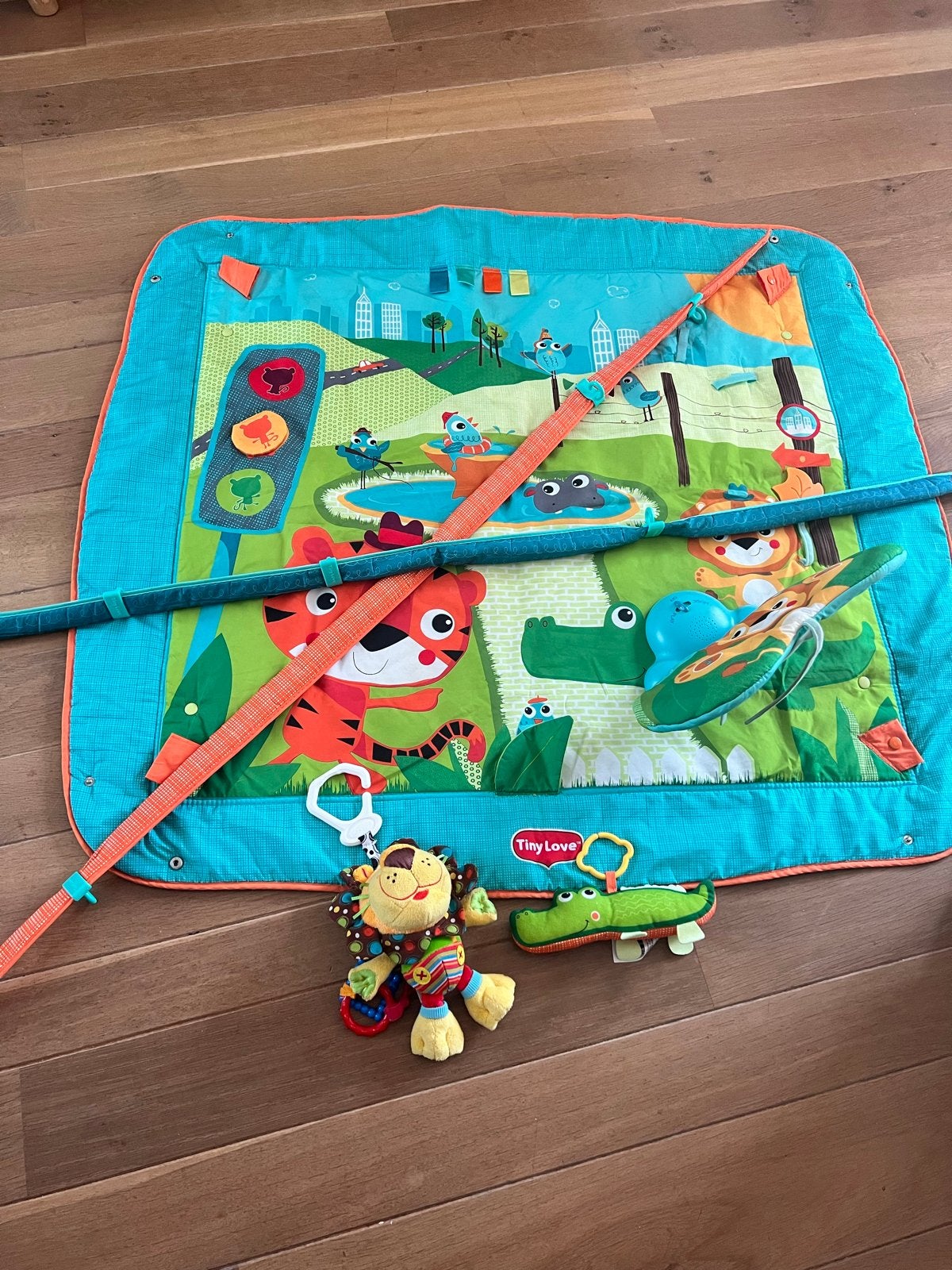 Tiny Love Babygym met geluid en muziek, Kinderen en Baby's, Ophalen, Zo goed als nieuw, Babygym, Met geluid