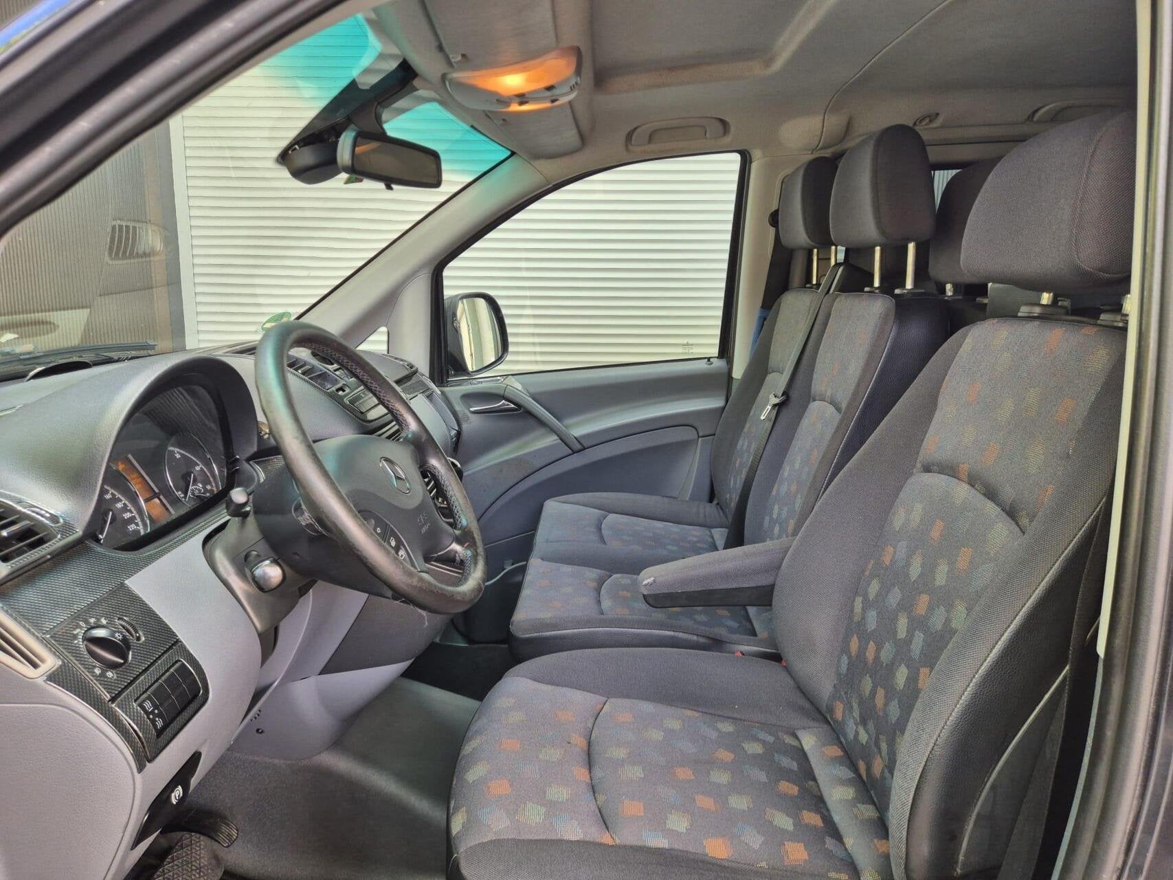 Mercedes Vito 120 CDI 320 V6 9 Pers VIP/1e Eig/204 PK/Airco, Automaat, Gebruikt, Overige carrosserieën, Leder en Stof