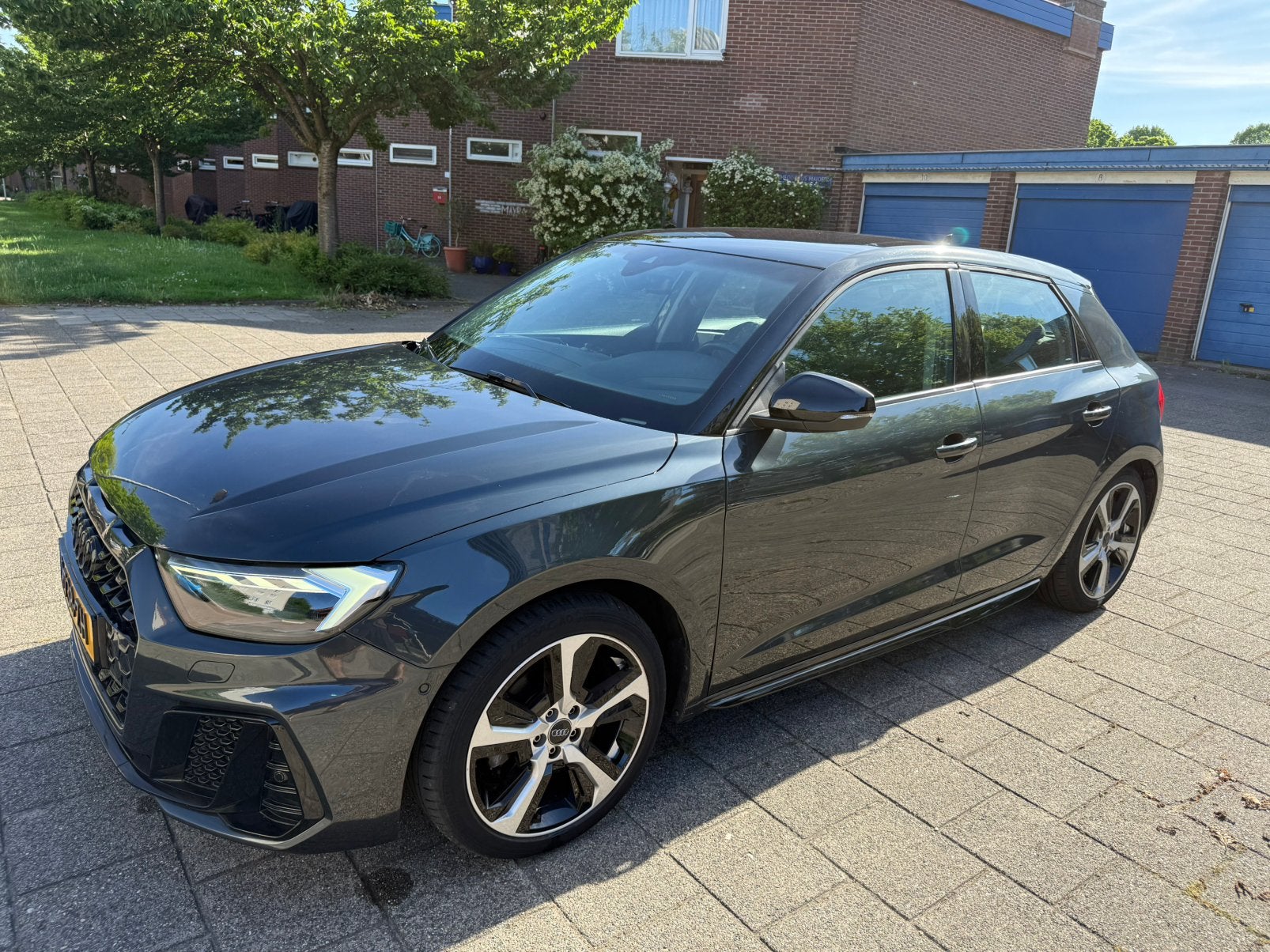 Audi A1 30 Tfsi 116pk S Tronic 2020 Grijs, Auto's, Stof, A1, 49 €/maand, 1100 kg
