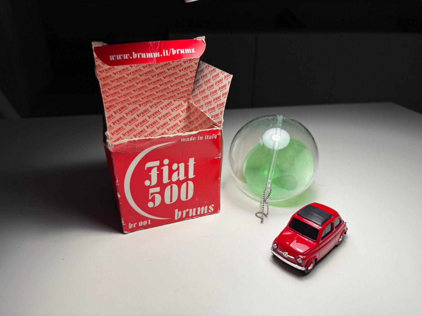 Brumm - Fiat 500 in kerstbal - Schaal 1:43, Verzenden, Nieuw, Auto, Overige merken
