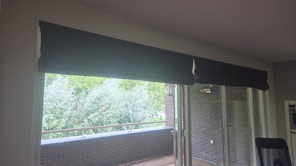 Veel vouwgordijnen grijs met bloem zie omschrijving, Huis en Inrichting, Ophalen, 200 cm, Overige merken, Zo goed als nieuw