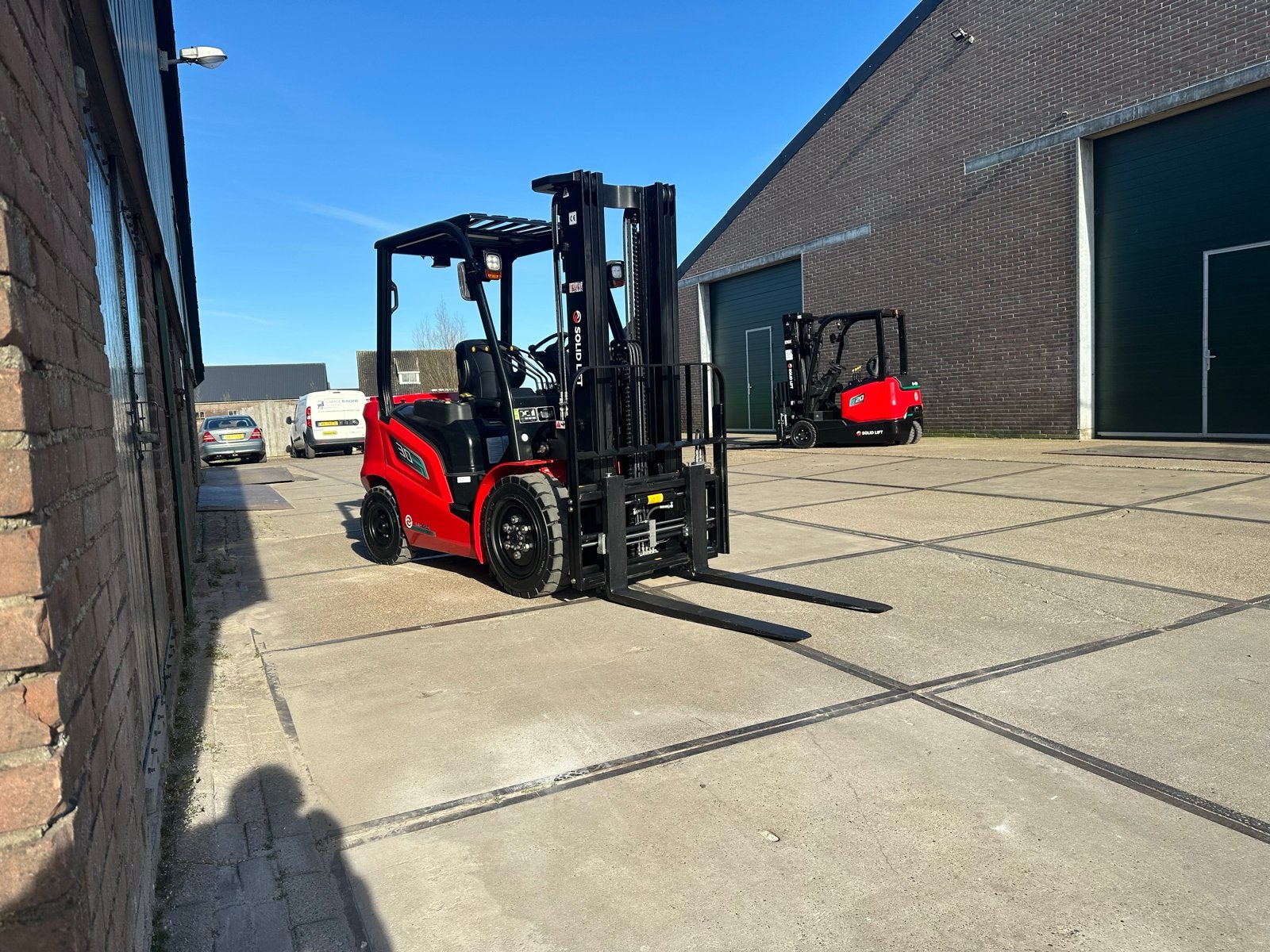 Solid Lift heftrucks, Beste prijskwaliteit verhouding van NL, Zakelijke goederen, Machines en Bouw | Heftrucks en Intern transport
