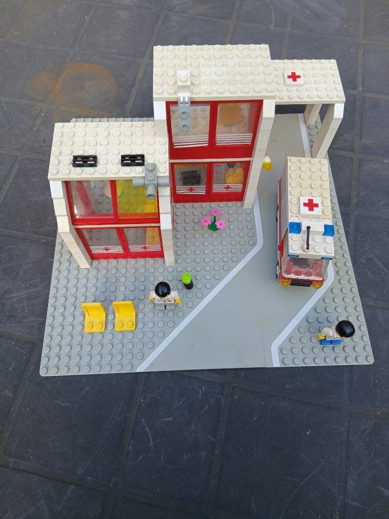 Vintage lego ziekenhuis, Gebruikt, Overige thema's, Lego, Ophalen of Verzenden