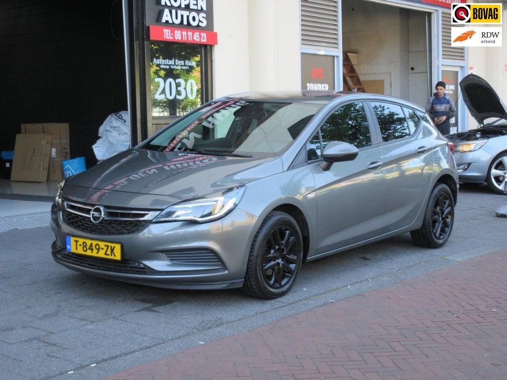 Opel Astra 1.4 Turbo Automaat Navi Stoel&Stuurverwarming, Auto's, Opel, Stof, Euro 6, 150 pk, 620 kg