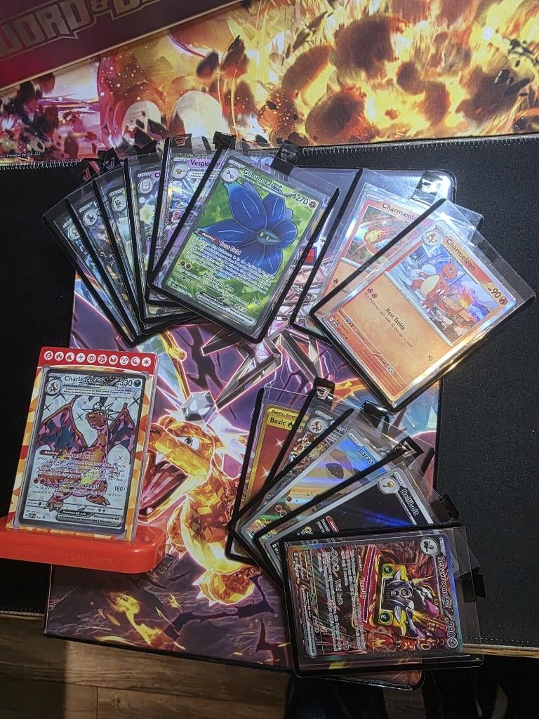 Pokémon TCG - Obsidian Flames (incomplete) set + Binder, Ophalen of Verzenden, Zo goed als nieuw, Meerdere kaarten, Foil