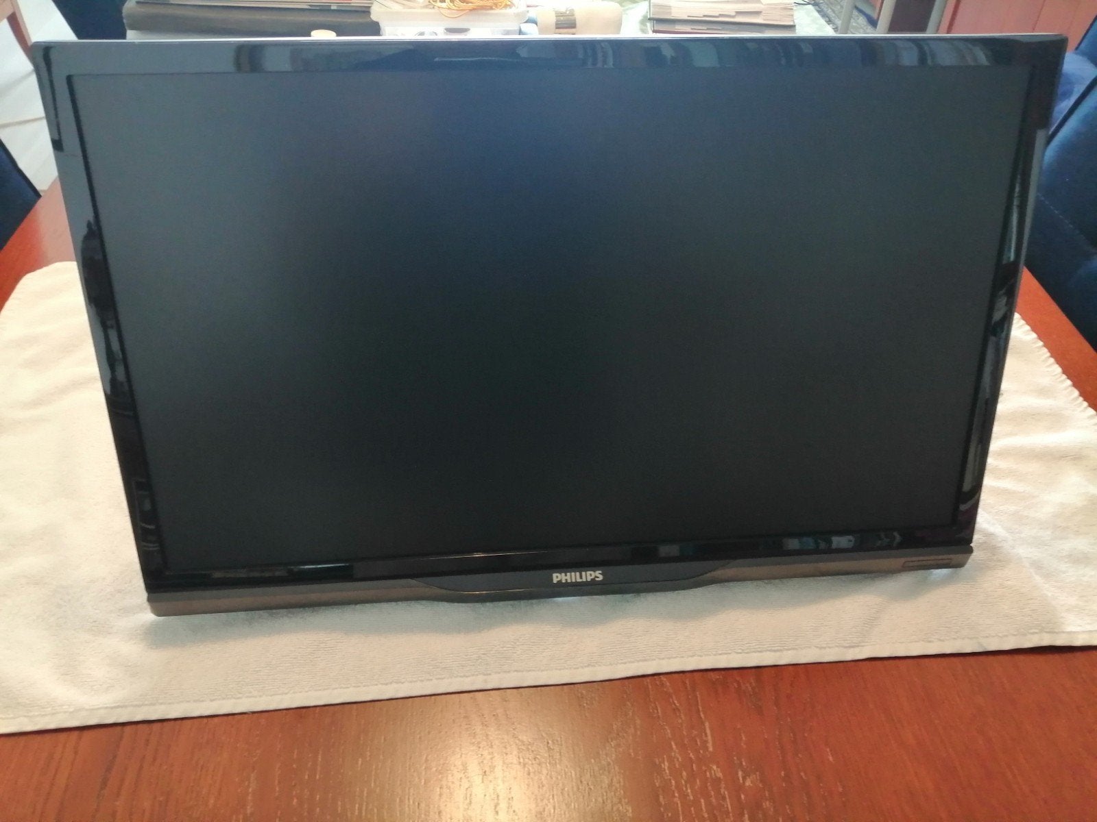 Philips wand TV/Monitor type 22PFK4209/12 met afstandbediend, Audio, Tv en Foto, Ophalen, 50 Hz, Philips