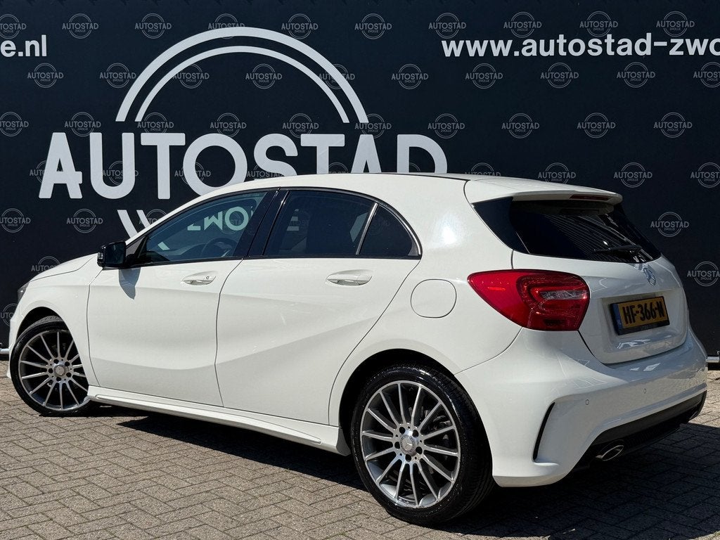 Mercedes-Benz A-klasse 180 Prestige Automaat / NL-Auto / NAP, Auto's, Mercedes-Benz, 4 cilinders, 1595 cc, Geïmporteerd, 695 kg