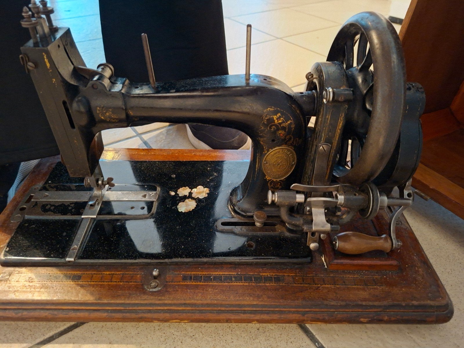 Antieke Hain & Neu Naaimachine met Prachtige Kast, Ophalen