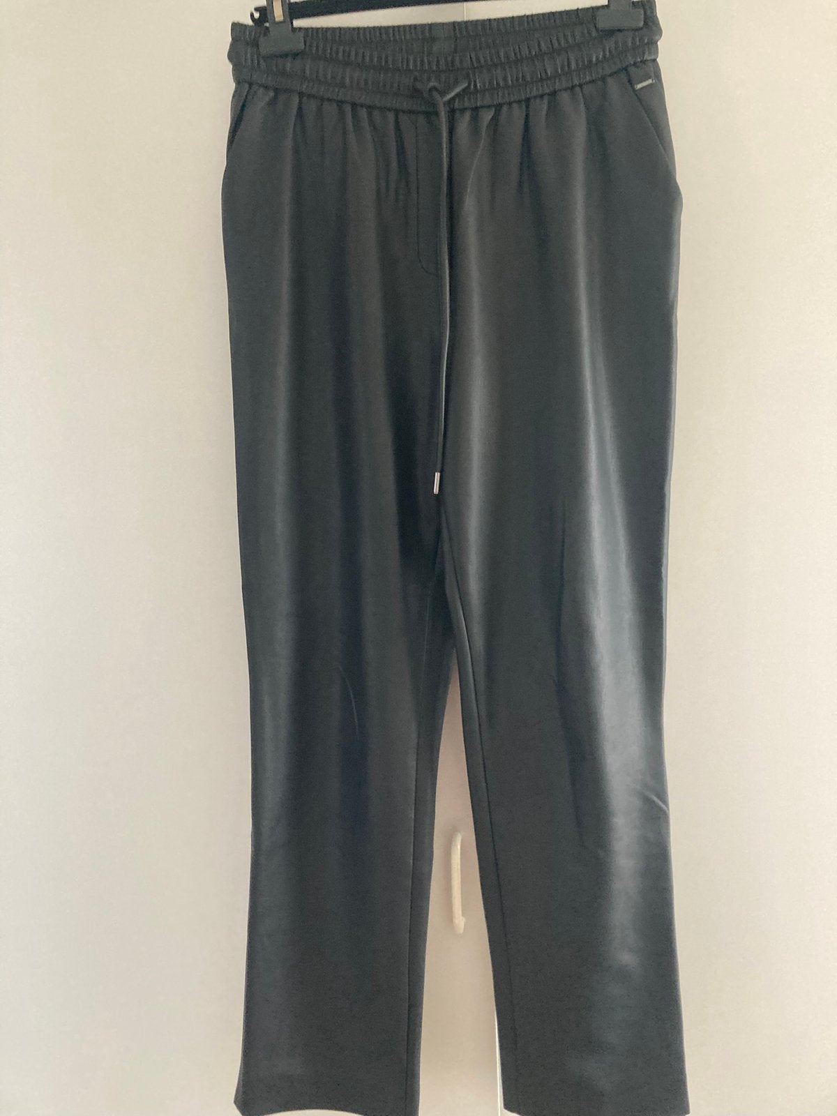 Claudia Sträter mooie imitatie leren broek zgan, Kleding | Dames, Zwart, Maat 42/44 (L), Ophalen of Verzenden, Zo goed als nieuw