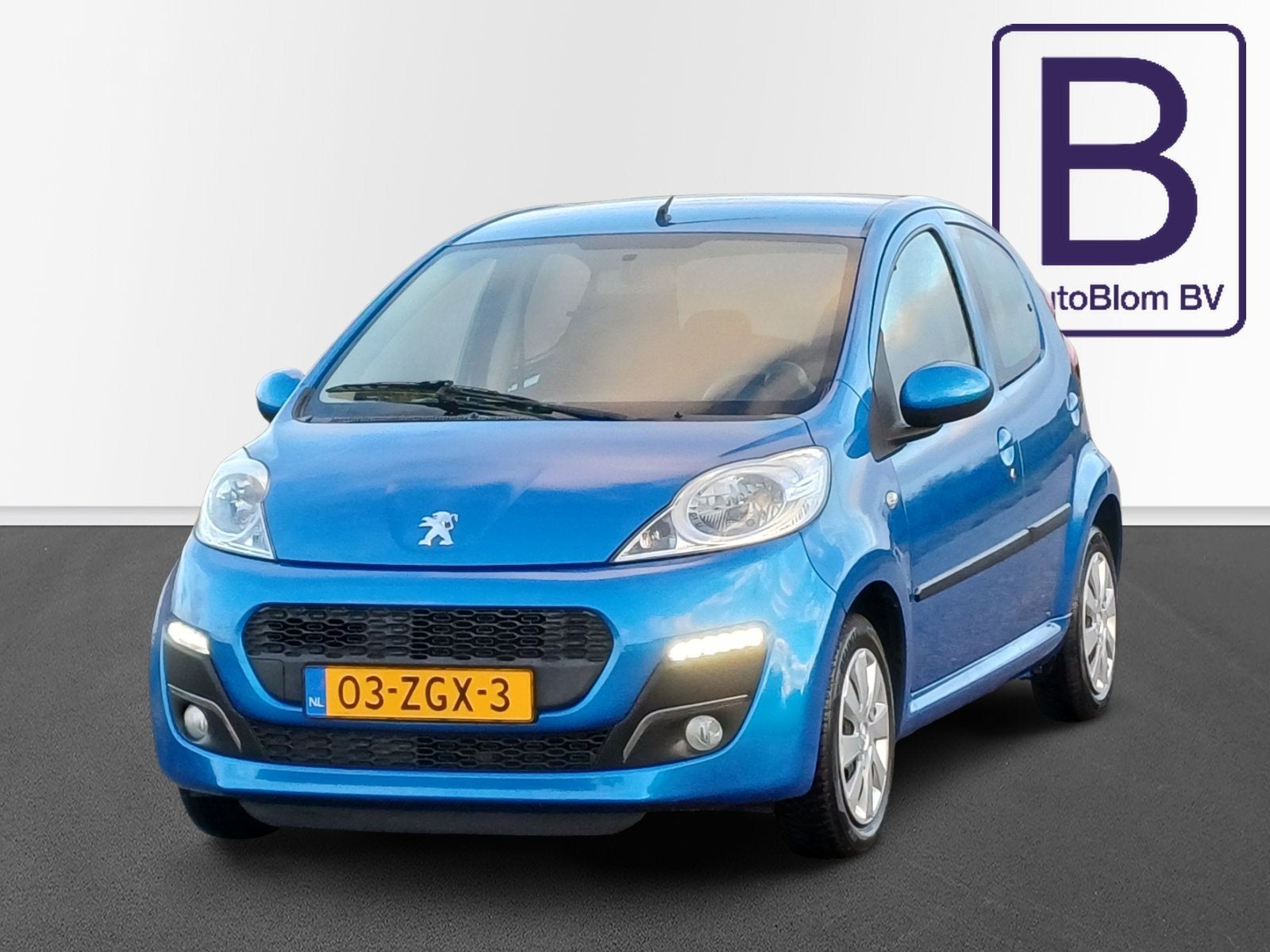 Peugeot 107 1.0 Active /Facelift/Zuinig/Lage KM/Trekh/Airco/, Voorwielaandrijving, Euro 5, Stof, Gebruikt