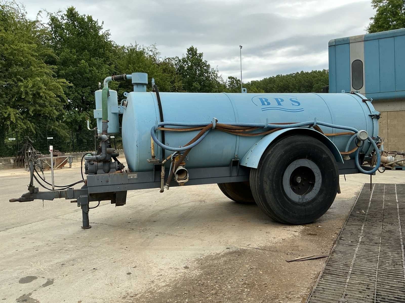 1979 Veenhuis 10000 Mesttank, Zakelijke goederen, Agrarisch | Werktuigen, Overige, Gewasbescherming en Bemesting