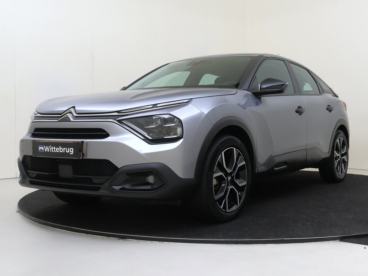 Citroën Ë-C4 Feel 50 kWh (bj 2023, automaat), Automaat, Parkeersensor, 136 pk, Gebruikt