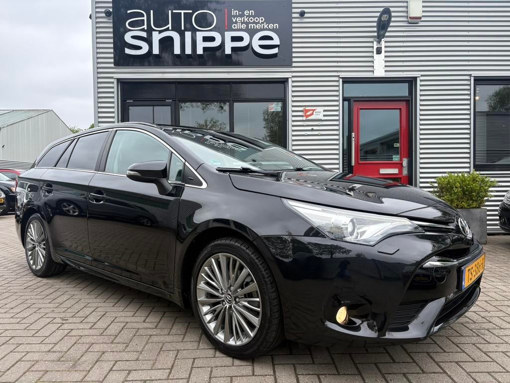 Toyota Avensis Touring Sports 1.8 VVT-i Executive -LEDER-CLI, Voorwielaandrijving, 15 km/l, 4 cilinders, Zwart
