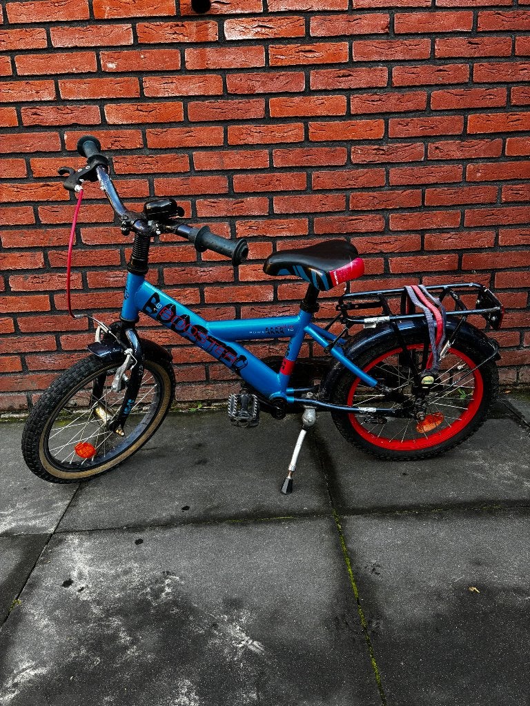 Loekie Kinderfiets 16 inch +zijwieltjes, Ophalen, Terugtraprem, Zijwieltjes, Loekie.