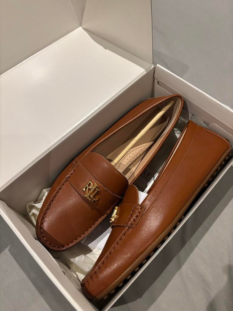 Ralph Lauren Instappers - Zo goed als nieuw, Ophalen of Verzenden, Zo goed als nieuw, Bruin, Instappers