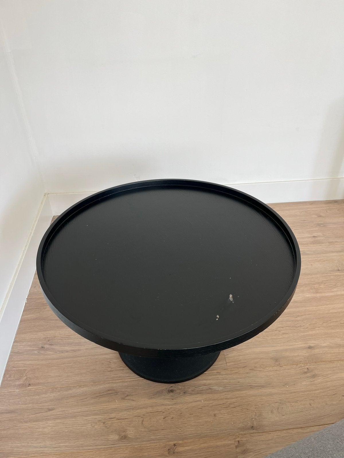 Zwarte ronde lage tafel, Ophalen, Gebruikt, Rond, 50 tot 100 cm
