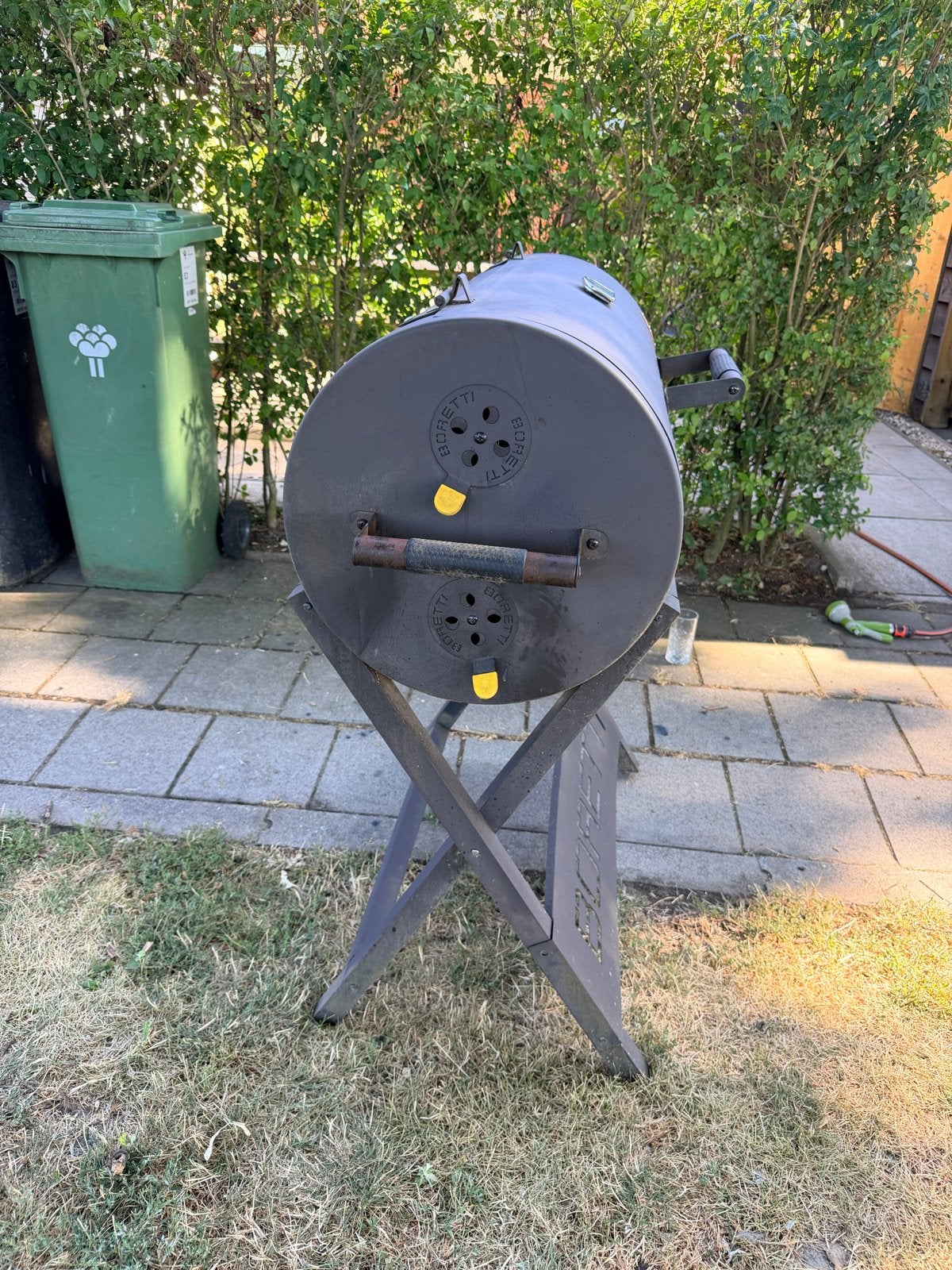 Boretti houtskool BBQ met grill en bakplaat, Ophalen, Gebruikt