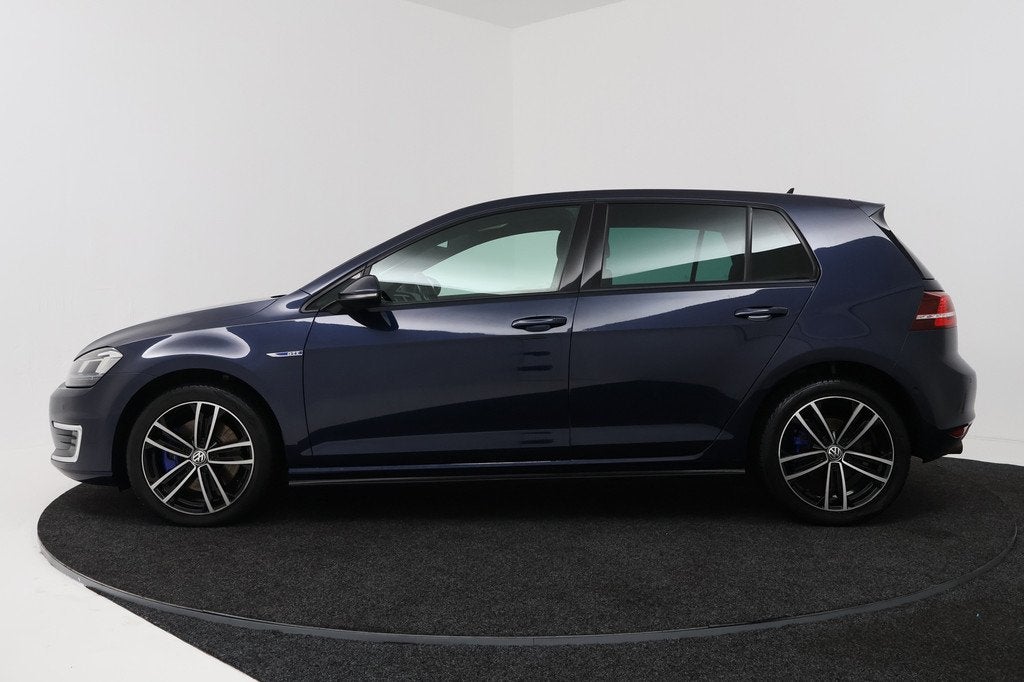 Volkswagen Golf 1.4 TSI GTE (TREKHAAK, NAVIGATIE, CARPLAY, C, Auto's, Volkswagen, 8 kWh, Stof, Gebruikt, 4 cilinders