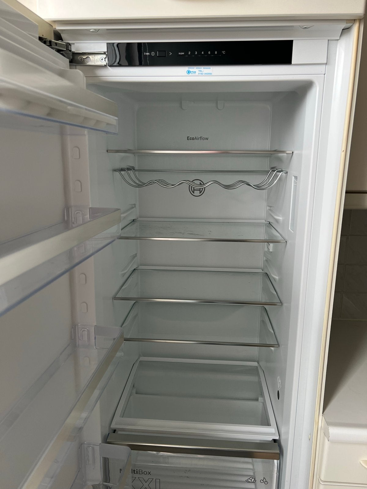 Bosch inbouw koelkast - Zo goed als nieuw, Ophalen, 150 tot 200 liter, 120 tot 140 cm, 45 tot 60 cm