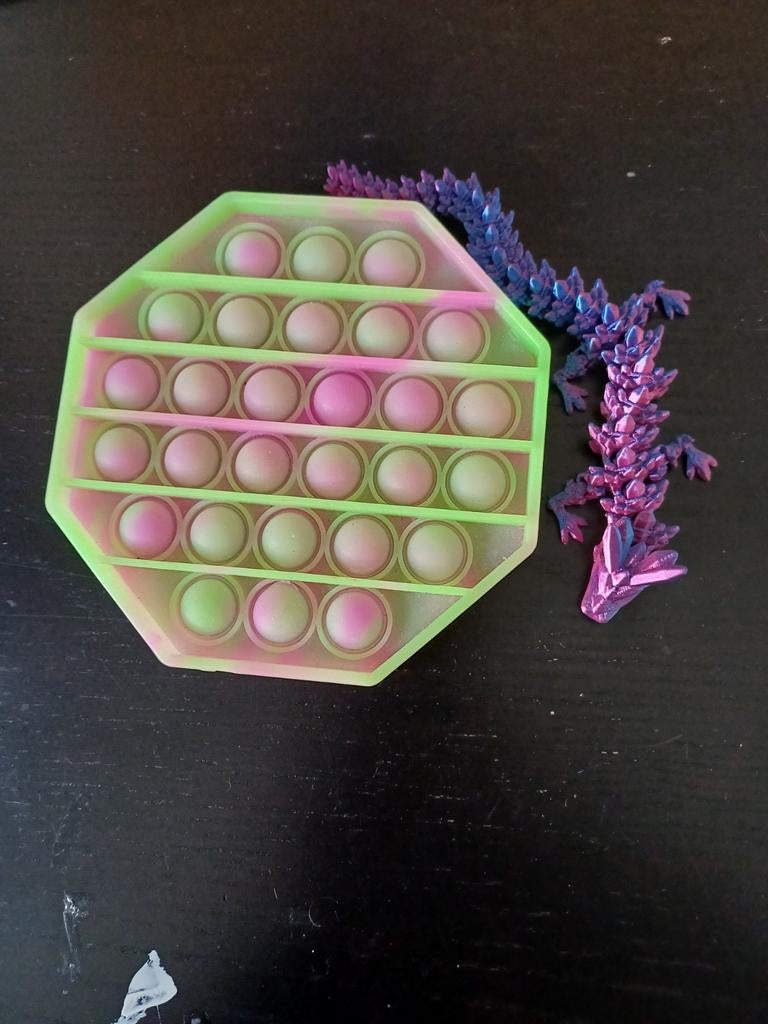 Glow in the dark popit met een d3 draakje, Verzamelen, Speelgoed, Ophalen of Verzenden