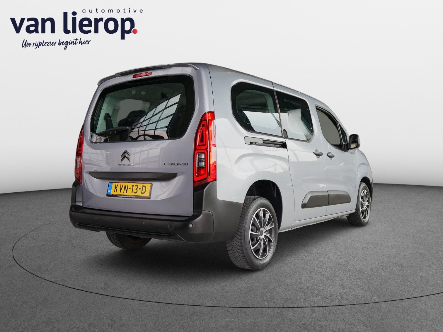 Citroen Berlingo XL 1.2 PureTech Feel 7p|NAVI|CARPLAY|CRUISE, Voorwielaandrijving, Stof, Gebruikt, 1199 cc