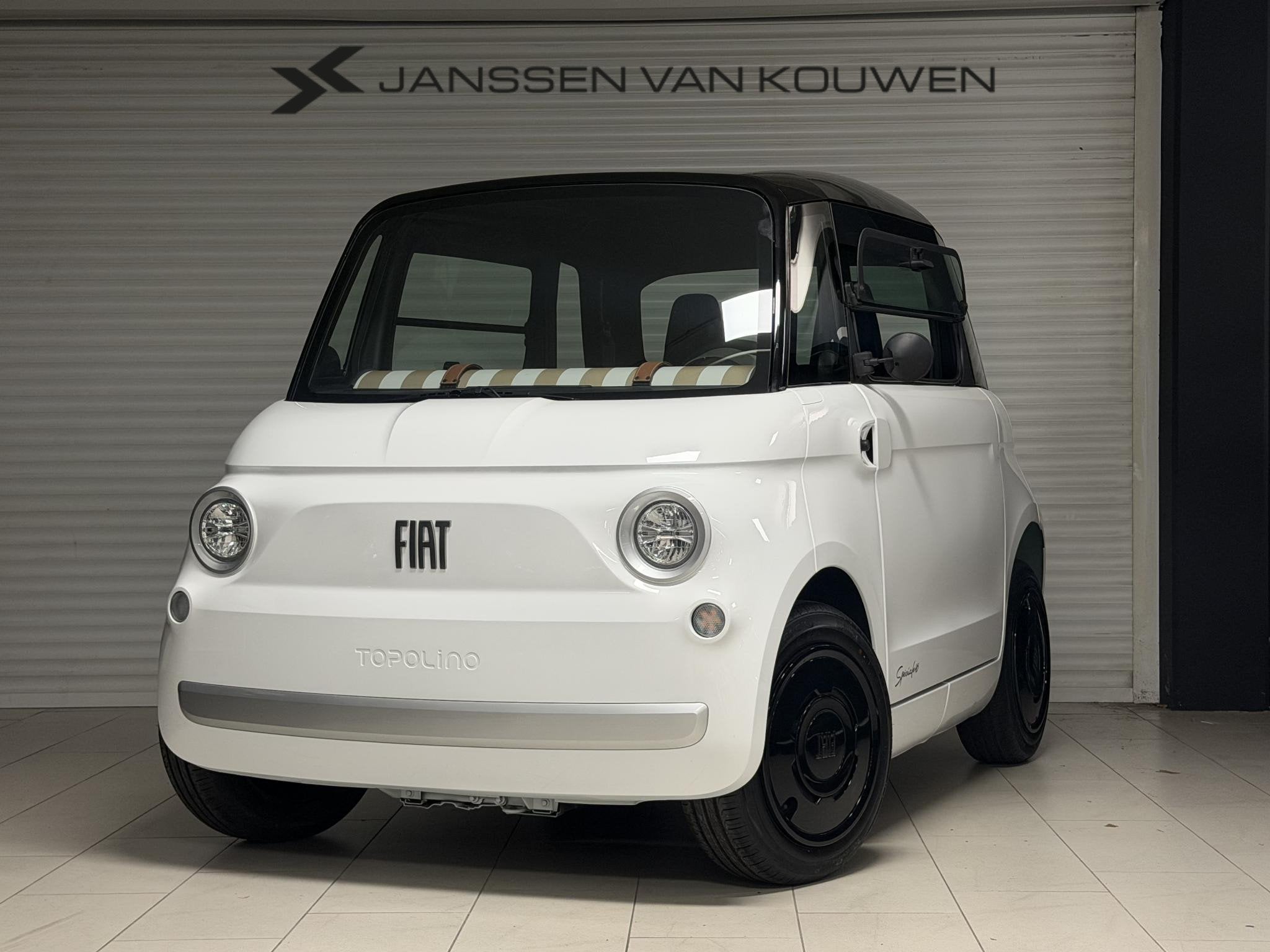 Fiat Topolino / Speciale / Icy White, Stellantis B.V., Gebruikt, Lemelerbergweg 12
1101AJ  Amsterdam, NL, Overige merken