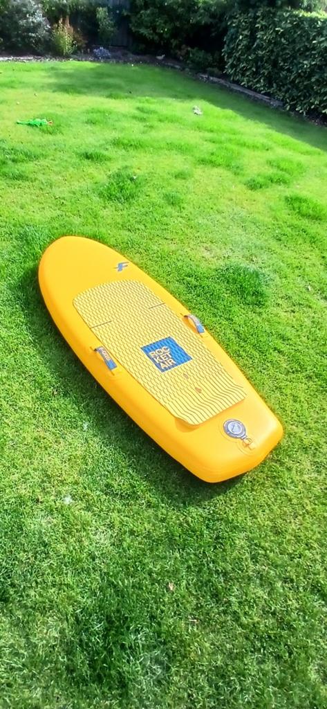 F-one rocket air, Watersport en Boten, Wingsurfen, Ophalen of Verzenden, Zo goed als nieuw, Wingsurf-board