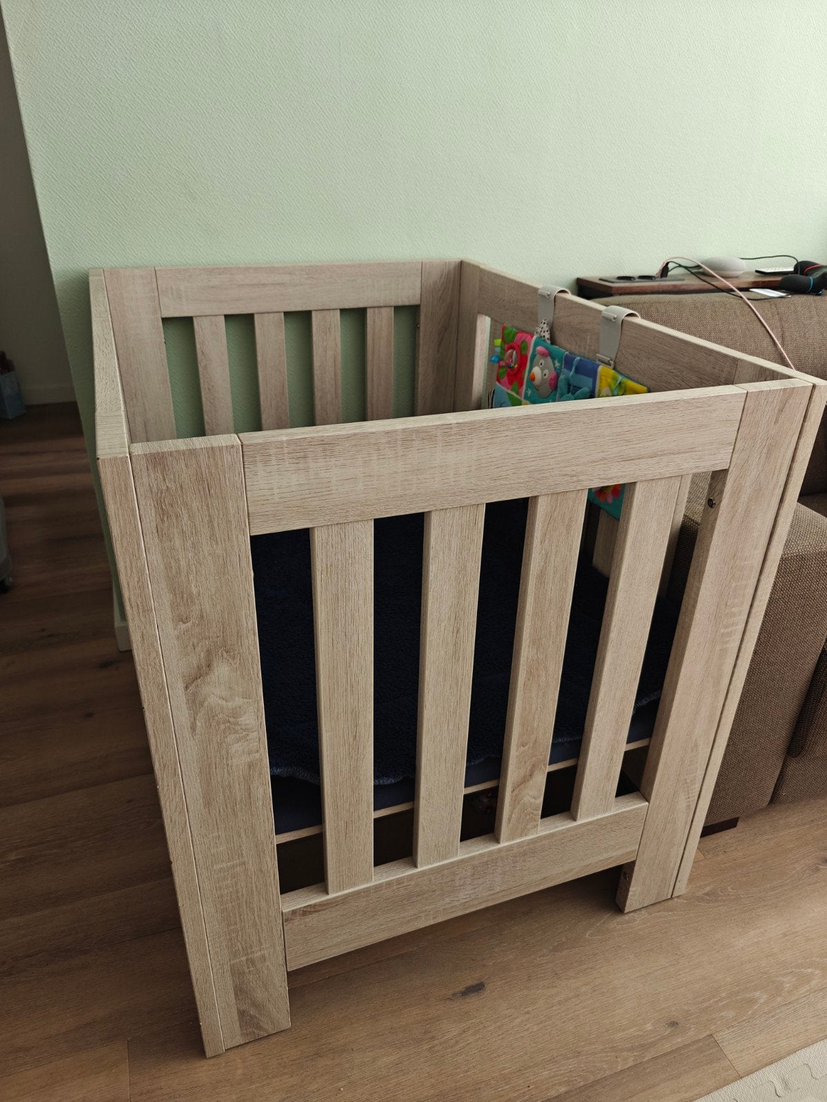 Houten kinderbox, Ophalen, Gebruikt, Vierkant, In hoogte verstelbaar