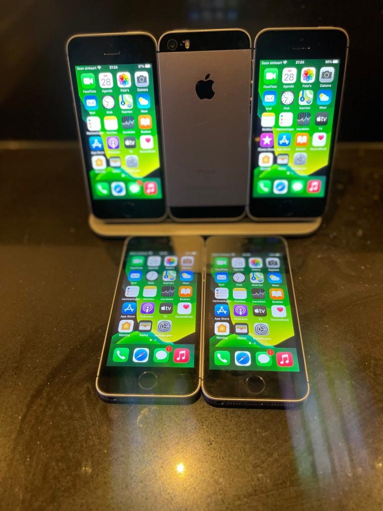 iPhone SE 2017, grijs, 16GB, 72% batterij, Telecommunicatie, Mobiele telefoons | Apple iPhone, Refurbished, 16 GB, Zonder abonnement