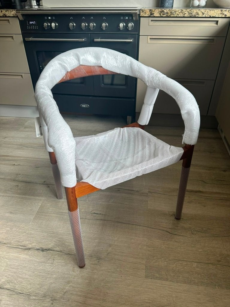 Prachtig donker houten stoel frame WOOOD Bran - Nieuw!, Huis en Inrichting, Ophalen, Bruin, Nieuw, Eén