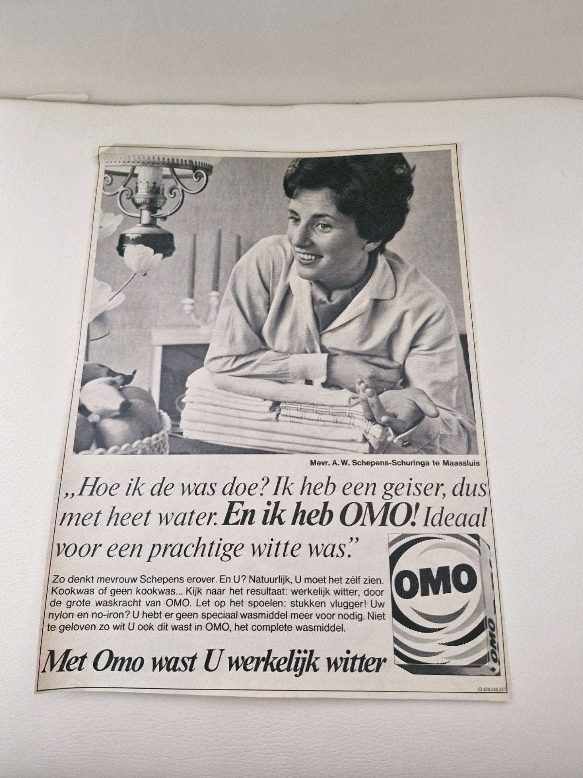 Vintage OMO Wasmiddel Advertentie - Mevr. Schepens-Schuringa, Ophalen of Verzenden, Knipsel(s)
