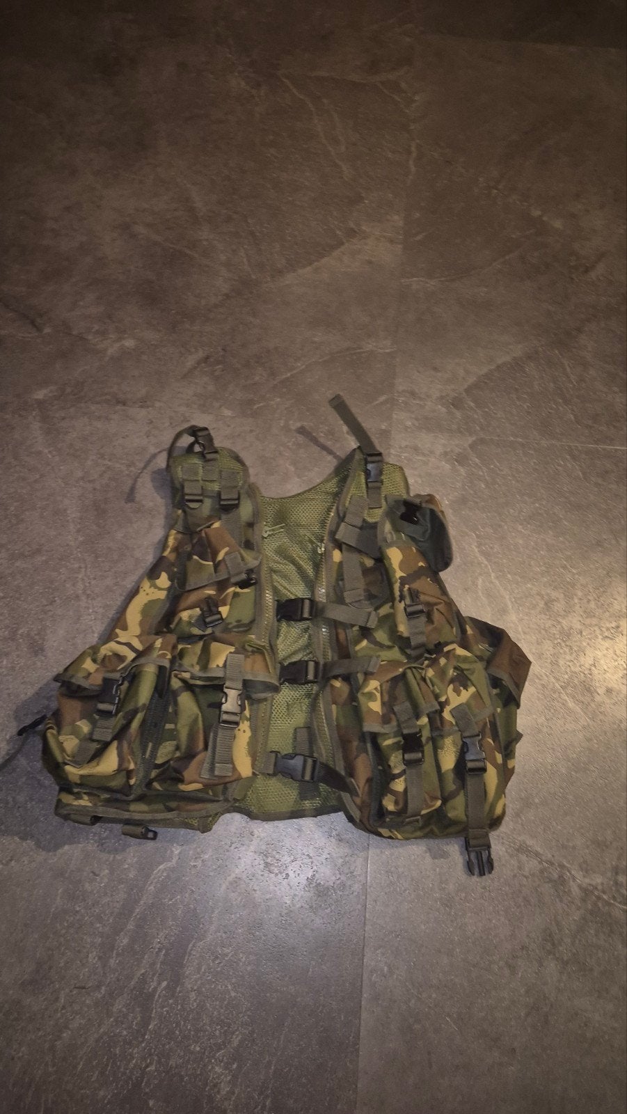 Modulair gevechtsvest / Opsvest airsoft paintbal, Ophalen of Verzenden, Landmacht, Nederland