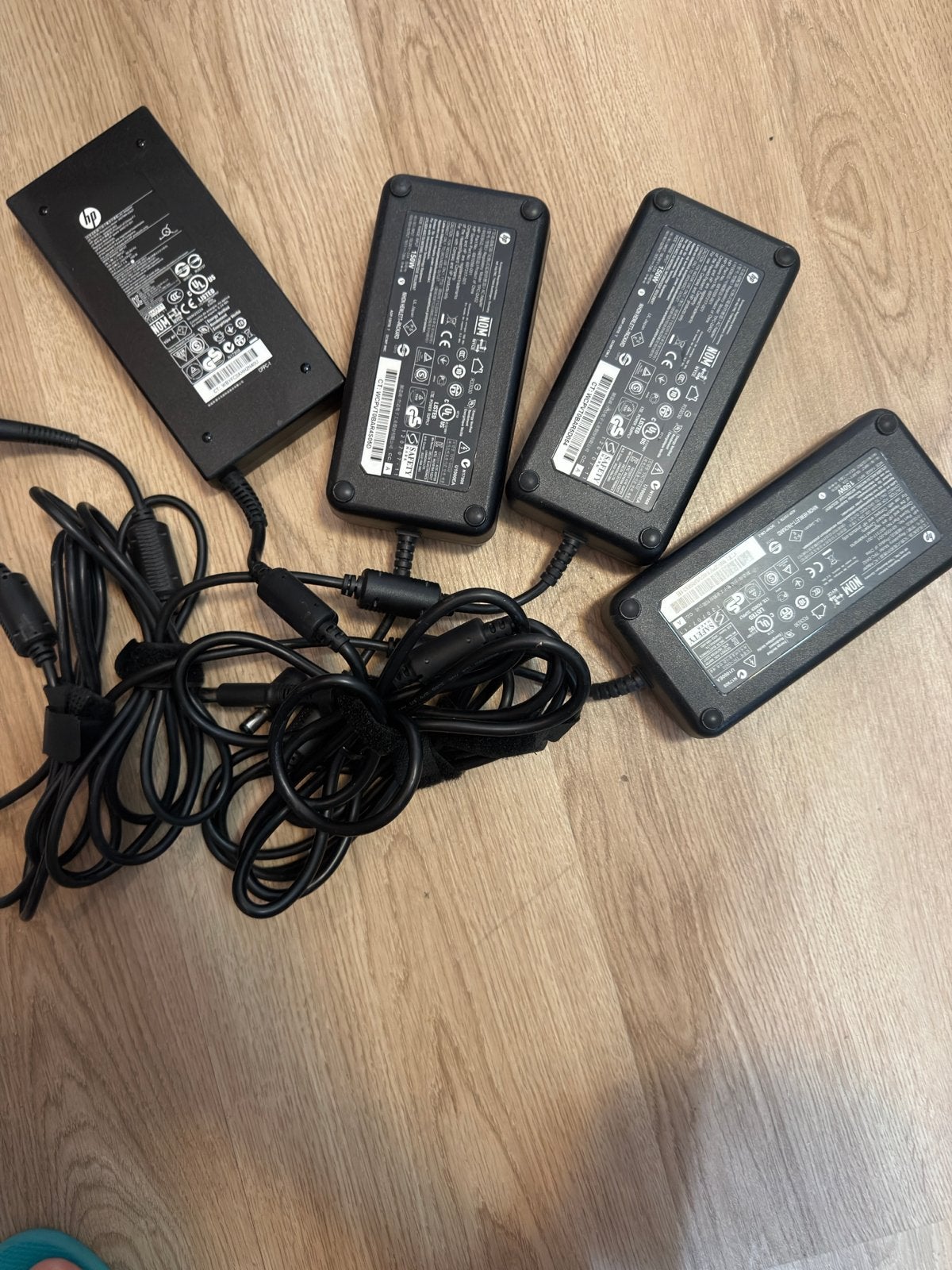 4x HP 150W Smart AC Adapter Laptop Oplader – 19.5V 7.7A, Ophalen of Verzenden, Zo goed als nieuw